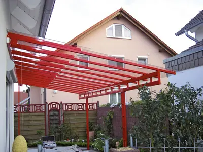 Ausgeführte mm Überdachung