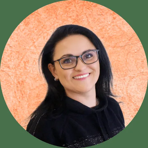 Natalia, mm Kundenservice, Disposition